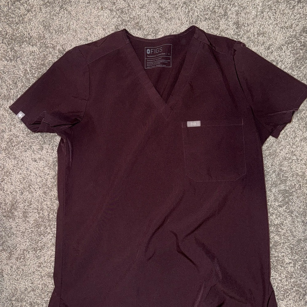 Figs Burgundy Scrub Top and Bottoms - Set